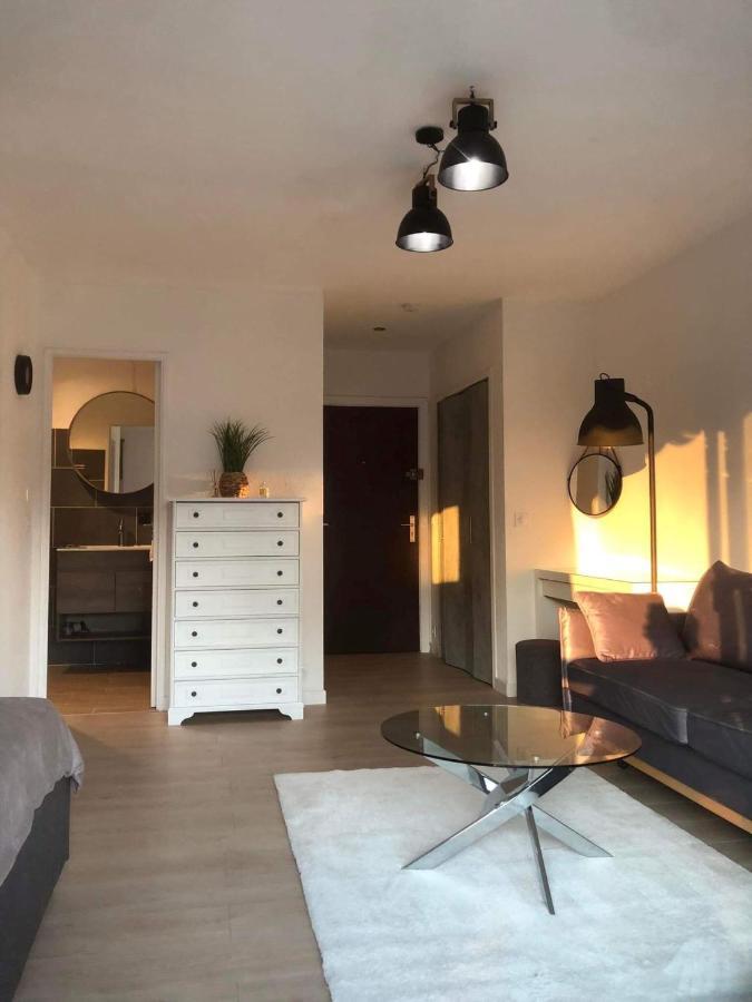 Cozy Studio Apartment In Cannes - Ac-Self Check-In Luaran gambar